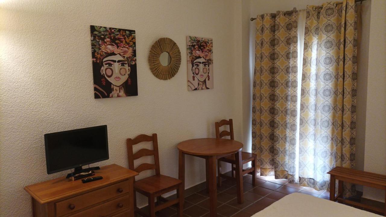 Estudio Reina Y Pastora El Rocio Apartamento Exterior foto